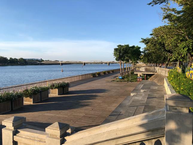 Ngắm cố đô Huế trầm mặc trong mùa dịch - 8