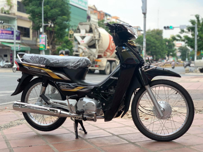 Không chỉ có Việt Nam, người dân ở đây cũng rất “sùng bái” Honda Dream - 13