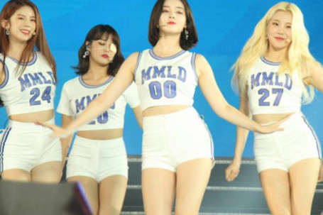 Vì sao các cô gái Hàn Quốc chuộng những chiếc quần short?