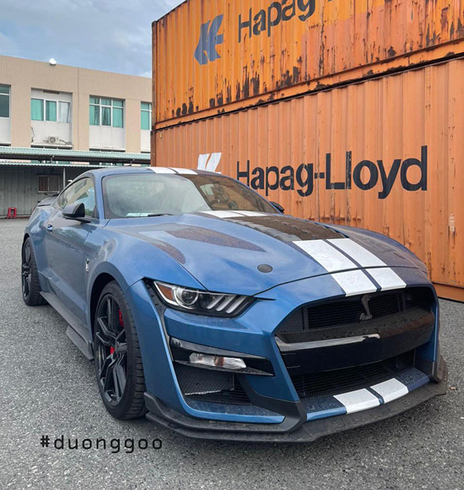 &#34;Khui thùng&#34; Ford Mustang Shelby GT500 2021 đầu tiên tại TP.HCM - 1