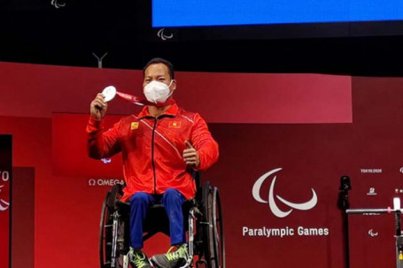 Thể thao Việt Nam đón tin vui: Lê Văn Công ngoạn mục giành HCB Paralympic