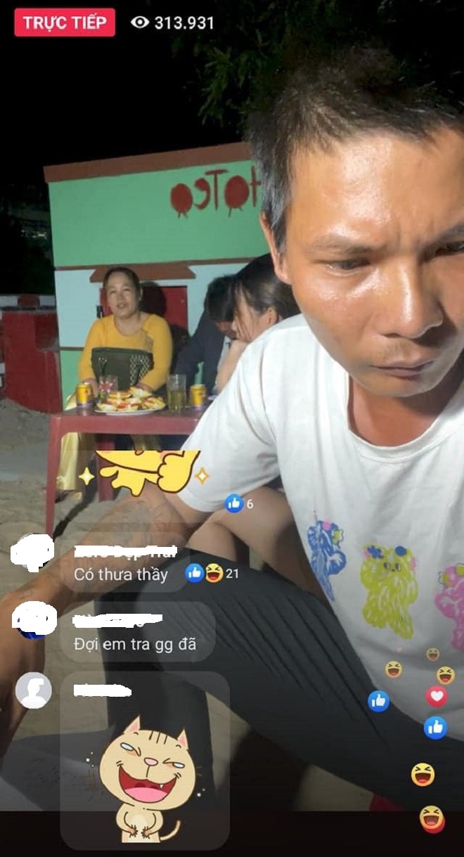 Livestream của YouTuber Lộc Fuho lập kỷ lục trước đó đạt hơn 313 nghìn người xem cùng lúc