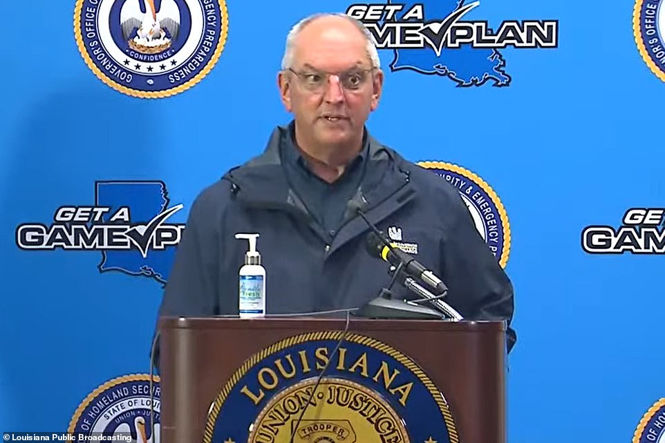 Thống đốc bang Louisiana, John Bel Edwards mô tả Ida là siêu bão mạnh nhất đổ bộ vào bang này ở thời hiện đại.