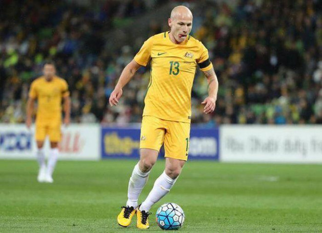 Arron Mooy của Australia có giá trị cao hơn cả 25 tuyển thủ Việt Nam