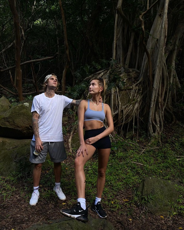 Hailey và Justin Bieber chọn trang phục đôi như thế nào? - 4