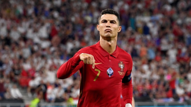 Ronaldo sẽ độc chiếm kỷ lục ghi bàn mọi thời đại cấp ĐTQG nếu "nổ súng" vào đêm nay