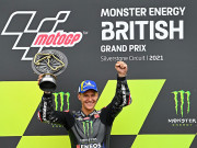 Thể thao - Đua xe MotoGP, British GP: Yamaha đua vô địch, podium lịch sử cho đội đua Italia