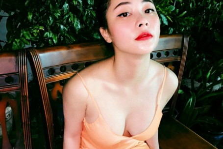 "Gái quê đang hot nhất phim truyền hình Việt” quyết định phẫu thuật thẩm mỹ vì mất vai diễn