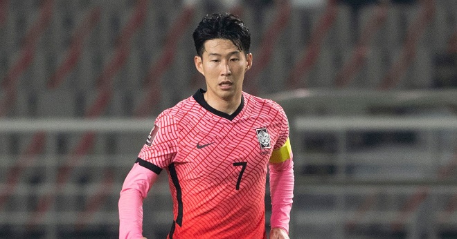 Son Heung Min thi đấu nỗ lực