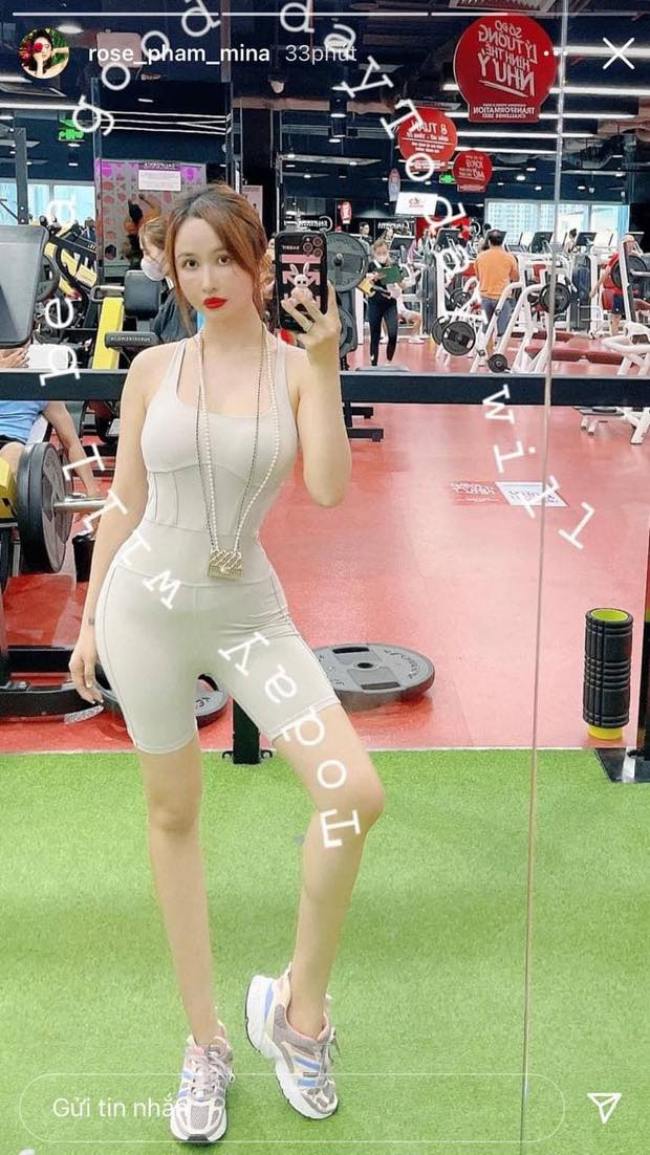 Jumpsuit còn được thiết kế phù hợp cho những tín đồ của gym.
