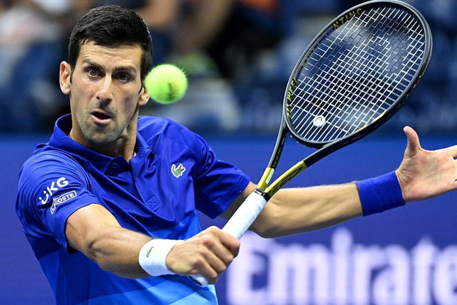 Djokovic đang "lột xác" trong set 2