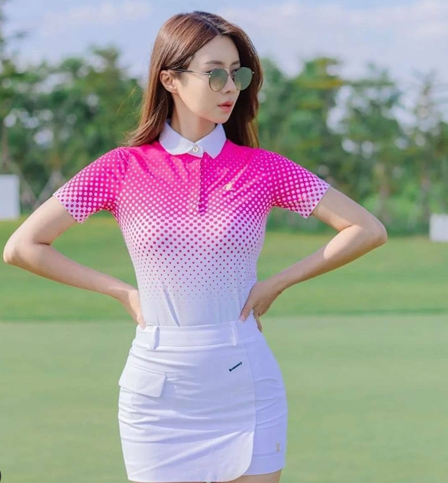 Cách phối màu trang phục golf cũng được chú trọng không kém.
