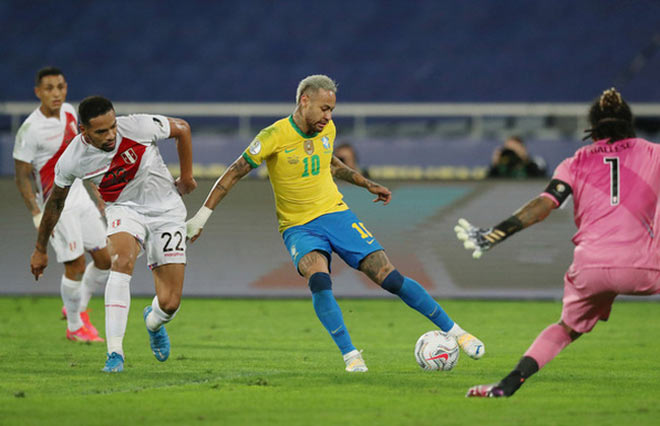 Neymar và các đồng đội từng thắng nhọc Peru 1-0 ở bán kết Copa America hồi đầu tháng 7 năm nay