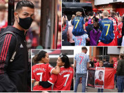 Bóng đá - Ronaldo đá chính trận ra mắt MU, 76.000 fan &quot;nhuộm đỏ&quot; Old Trafford