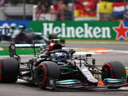 Thể thao - Đua xe F1, Italian GP: Mũi tên bạc dẫn đầu &quot;Ngôi đền tốc độ&quot;