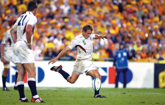 7. Jonny Wilkinson (bóng bầu dục). Cú sút phạt chính xác của Jonny đã giúp tuyển Anh lần giành chức vô địch World Cup bóng bầu dục duy nhất trong lịch sử vào năm 2003.