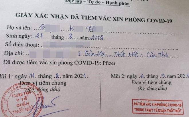 Giấy xác nhận tiêm vắc-xin Pfizer của bé gái 13 tuổi được đăng trên mạng xã hội. Nguồn: Facebook