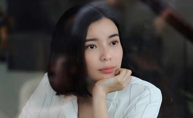 Vai diễn nữ chính trong phim “Thanh Xuân Bên Đồi” được đo ni đóng giày cho Cao Thái Hà