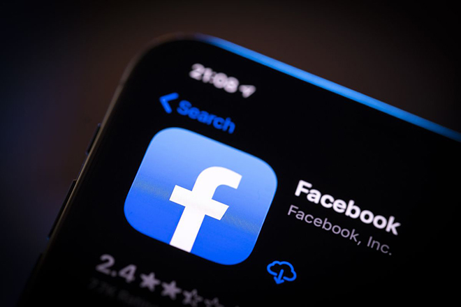 Facebook từng đối diện nguy cơ biến khỏi App Store.