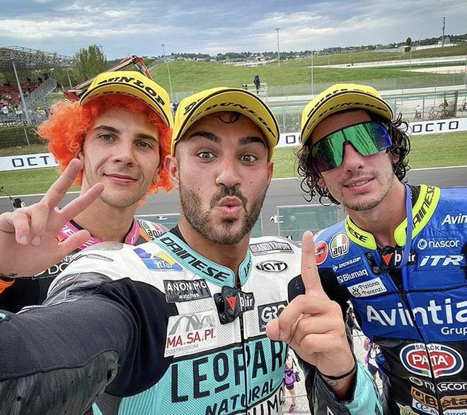 Podium Moto3 toàn Italia tại Misano (lần lượt từ trái: Migno-Foggia-Antonelli)