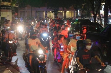 Phó Bí thư Hà Nội: Thành quả chống dịch của thành phố bị thách thức sau đêm Trung thu