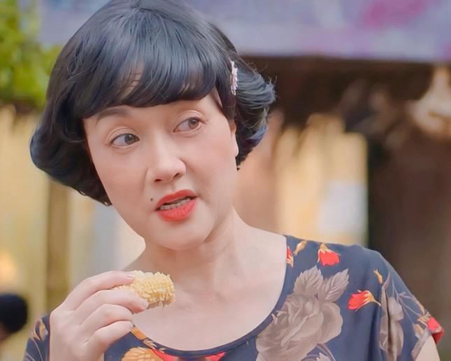 Tạo hình của nghệ sĩ Vân Dung trong phim "11 tháng 5 ngày".