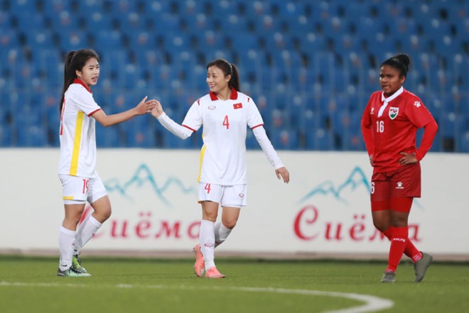 ĐT nữ Việt Nam vùi dập Maldives 16-0