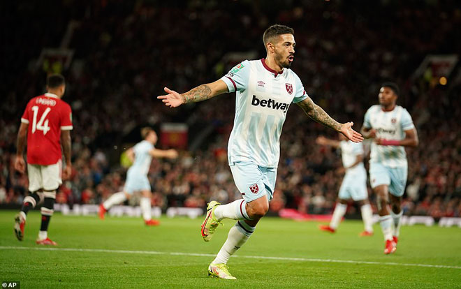 Manuel Lanzini ghi bàn thắng duy nhất ở Old Trafford giúp West Ham "rửa hận" MU