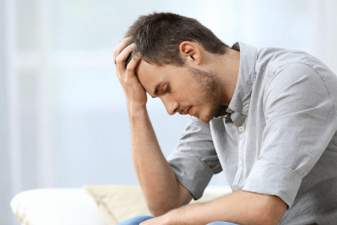 Thủ dâm quá nhiều gây suy nhược, mệt mỏi, ảnh hưởng đến sức khỏe sinh sản ở nam giới.