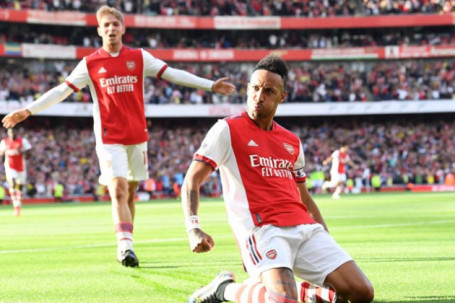 Arsenal phối hợp mãn nhãn "xé lưới" Tottenham, huyền thoại Henry phục "sát đất"