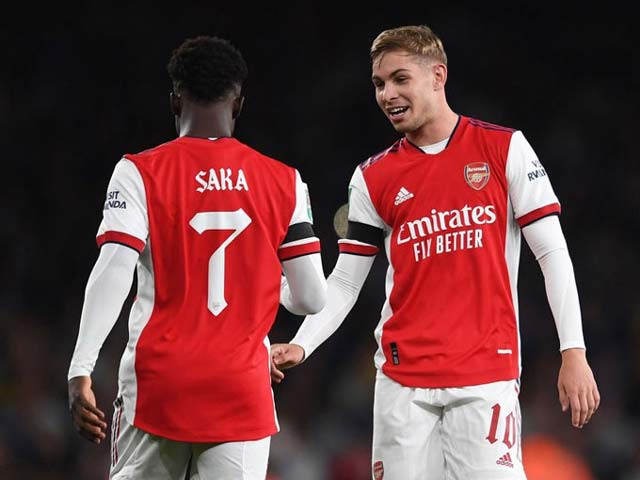 Smith Rowe và Saka mang đến hy vọng cho Arsenal