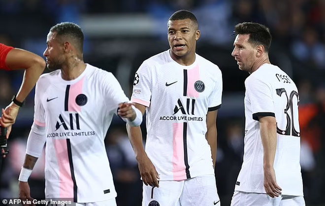 Mối quan hệ giữa Neymar và Mbappe đã xấu đi sau khi tiền đạo người Pháp lăm le ý định rời PSG để sang Real Madrid