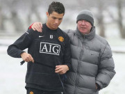 Bóng đá - Sir Alex ví Ronaldo trở về MU như Hoàng đế La Mã, kể chuyện tập dưới mưa