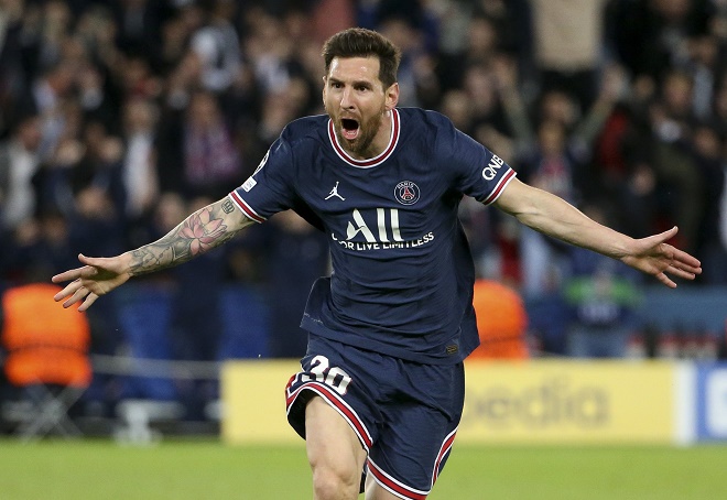 Messi ăn mừng bàn thắng đầu tiên cho PSG