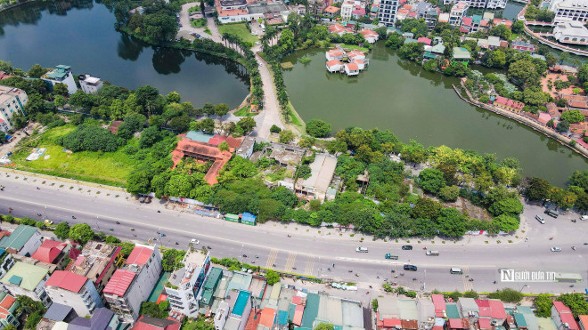 Tuy nhiên, sau những động thái trên, khu đất được quây tôn lại bỏ hoang.