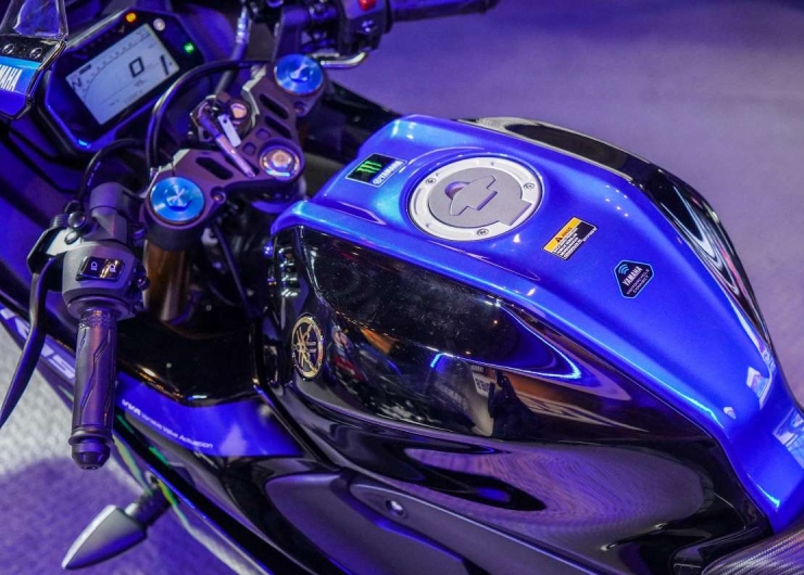 Mô tô mới 2022 Yamaha R15M ra mắt, giá chỉ nhỉnh 79 triệu đồng - 6