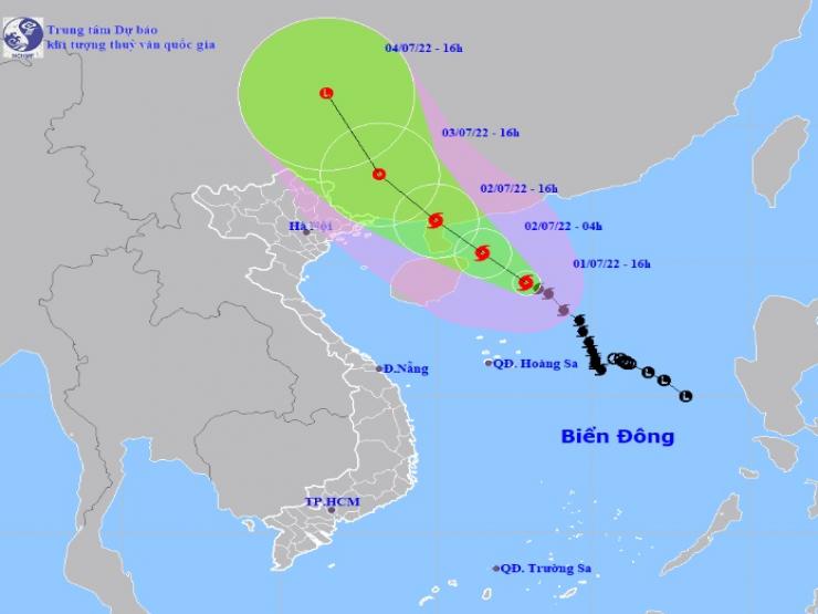 Sau một ngày, bão số 1 Chaba đã tăng lên 3 cấp