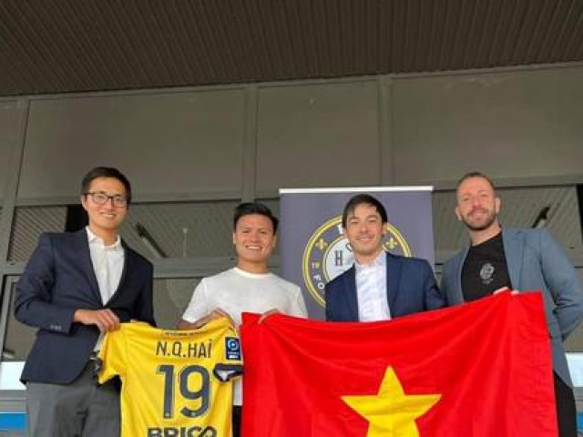 Chuyên gia Pau FC: Cơn 'lên đồng' rồi sẽ qua, Quang Hải không dễ tỏa sáng