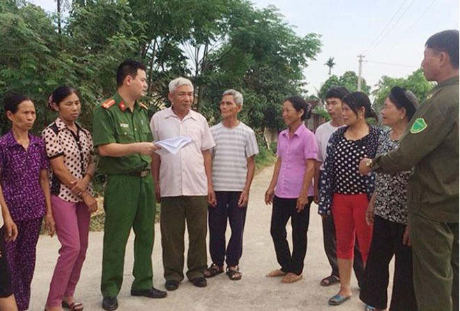 Công an tỉnh Thanh Hóa tổ chức tuyên truyền, vận động nhân dân nâng cao cảnh giác, không xuất cảnh trái phép sang nước ngoài làm việc.