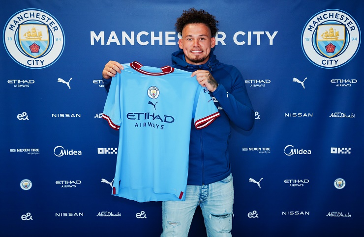 Phillips chính thức gia nhập Man City