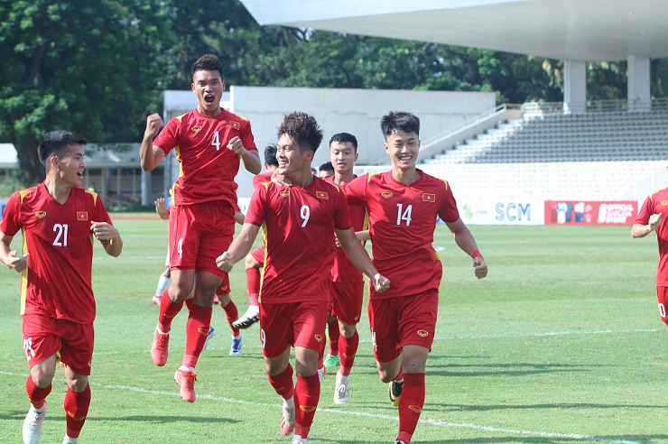 U19 Việt Nam có bàn thắng từ rất sớm
