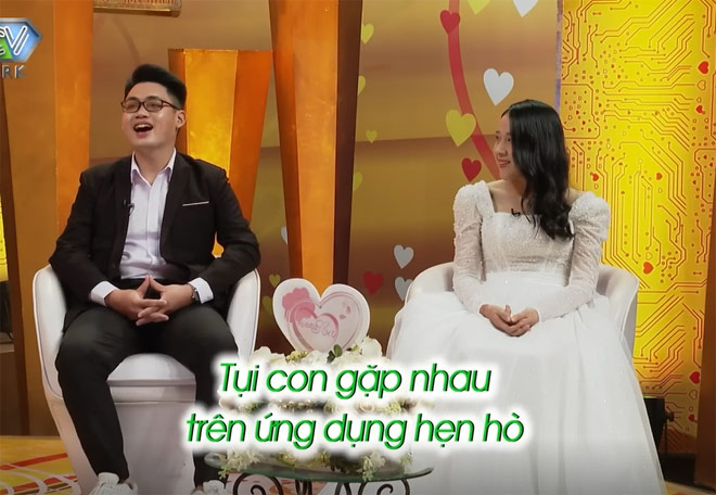 Quen &#34;trẻ trâu&#34; qua mạng, gái xinh vớ được chồng trẻ &#34;cực phẩm&#34; - 1