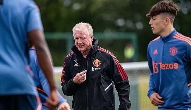 Steve McLaren, cựu trợ lý của Sir Alex Ferguson trở lại MU làm "phó tướng" cho Ten Hag