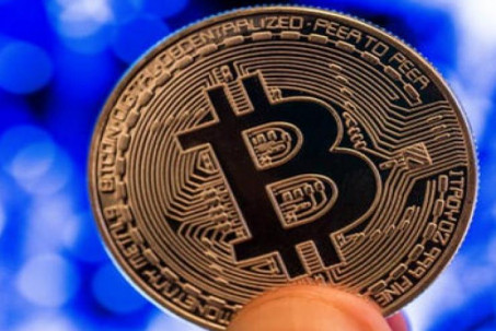 Giá bitcoin hôm nay 5/7: Tăng như vũ bão bất chấp thông tin thêm một sàn giao dịch nữa cấm rút tiền