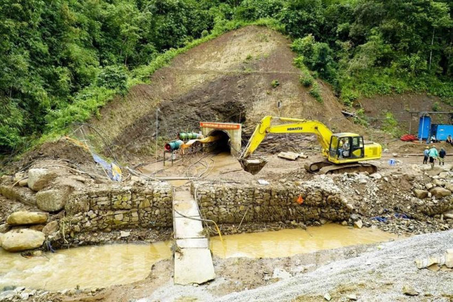 Công trình thuỷ điện Phi Lĩnh đang thi công ở huyện Nậm Pồ, tỉnh Điện Biên. Ảnh: TTXVN