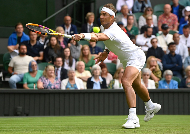 Nadal có 2 pha chơi bóng đẹp mắt trong ngày đấu thứ 10 Wimbledon