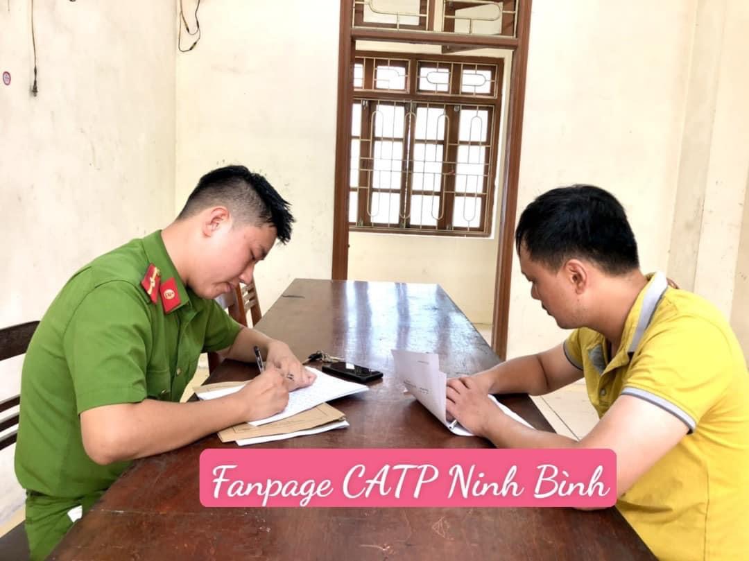 Lê Đức Phong tại trụ sở công an. (Nguồn: CA TP Ninh Bình)