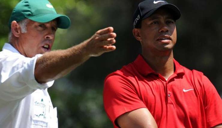Tiger Woods (phải) bên cạnh trợ lý lâu năm Steve Williams