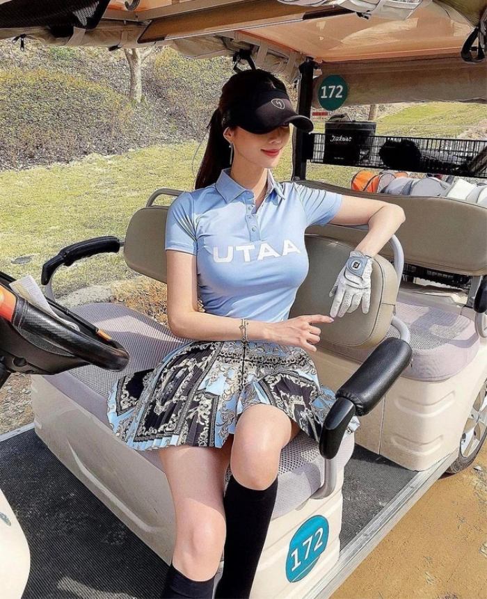Phong cách thời trang chơi golf mãn nhãn của những chị đẹp xứ Hàn.