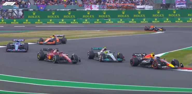 Mercedes đang trở thành “kẻ thách thức” với Red Bull và Ferrari